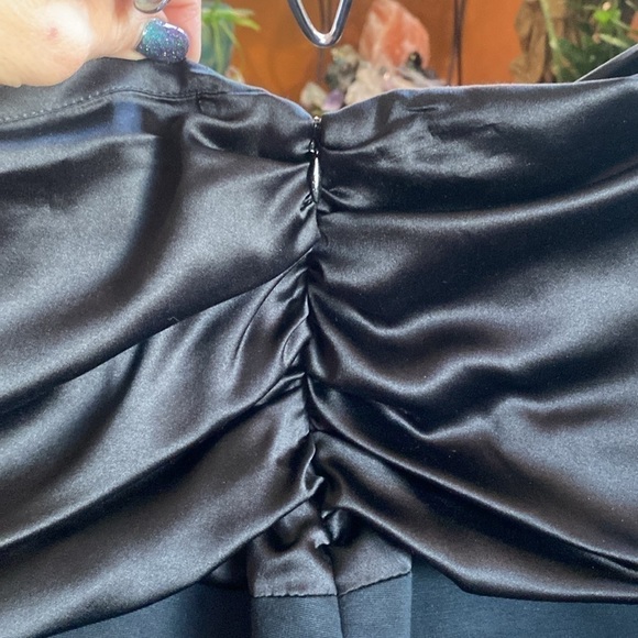 Gunex made in Italy skirt - Picture 2 of 7